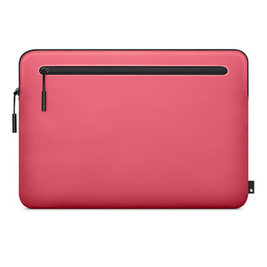 Чехол-конверт Incase Compact Sleeve in Flight Nylon для MacBook Pro 16"