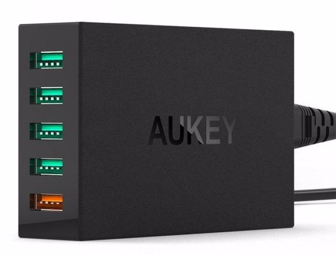 фото Сетевое зарядное устройство Aukey PA-T15 (Black)