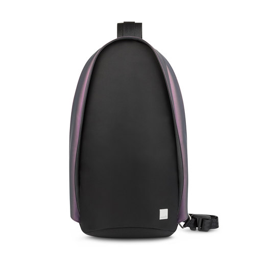 фото Сумка через плечо Moshi Tego Crossbody Sling с отделением для iPad Pro 10.5"" и карманом с технологией RFID для хранения банковских карт. Цвет: черная галактика.
