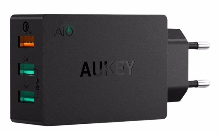 фото Сетевое зарядное устройство Aukey, 3 порта, Qualcomm Quick Charge 3.0, (ритейл) черное