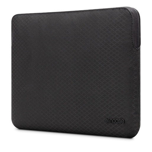 фото Чехол Incase Slim Sleeve with Diamond Ripstop для ноутбука Apple MacBook 12". Материал полиэстер. Цвет черный.
Incase Slim Sleeve with Diamond Ripstop for MacBook 12" - Black